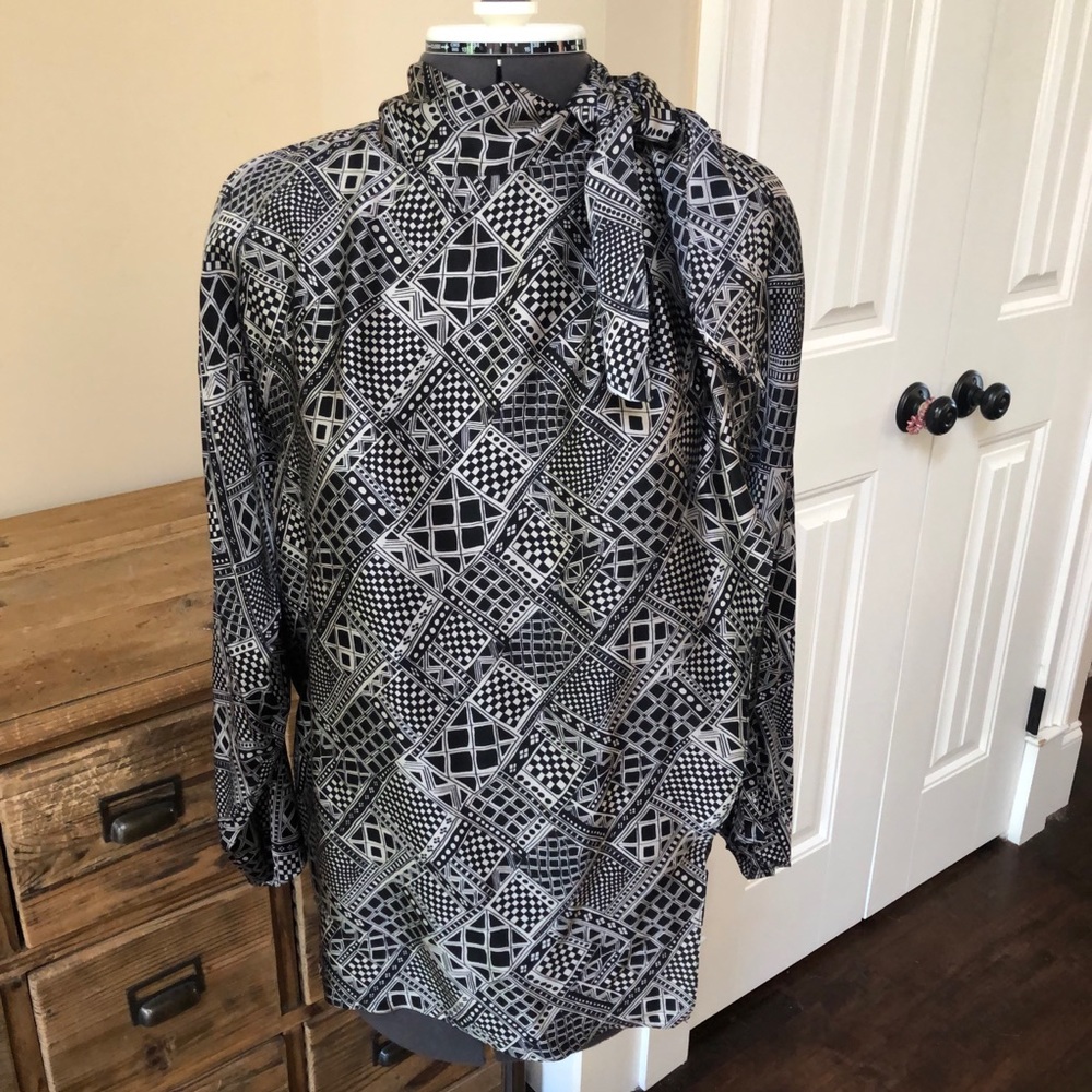 Guy Laroche Vintage Blouse Top  Paris 40 / M?